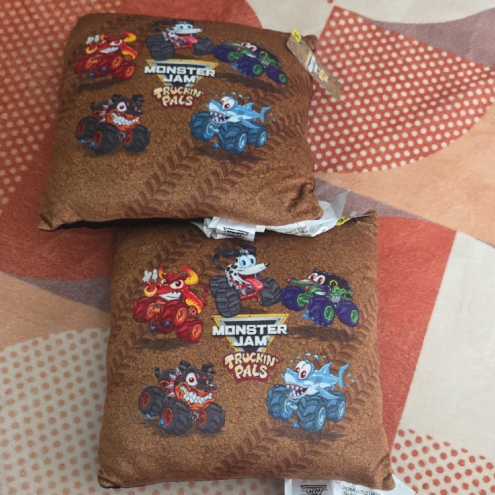 Monster Jam Truckin' Pals Brown Pillow Set